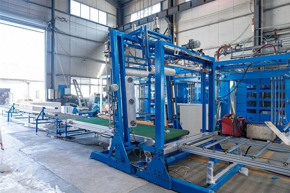 Automatic Foam Cutting Equipment suppliers