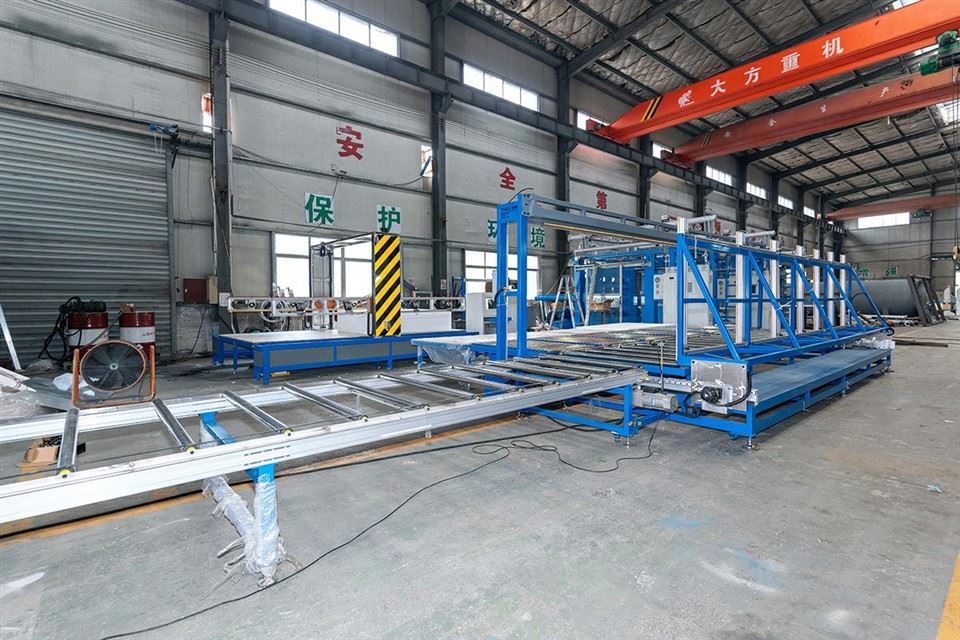 Industrial Foam Cutting Line factory