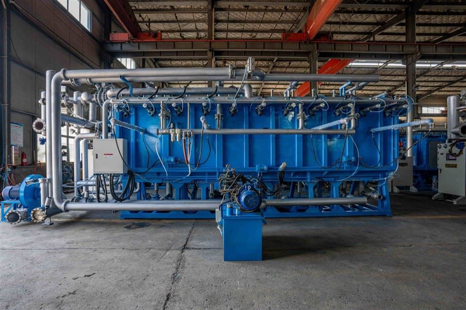 Vacuum Eps Machine suppliers